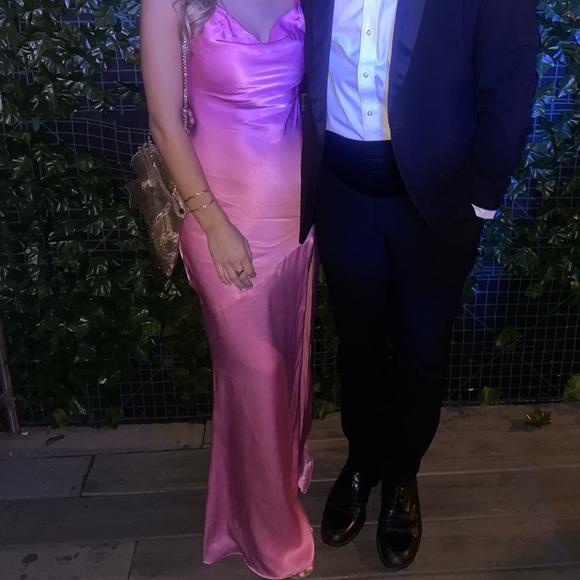 Michael Costello X revolve Cecelia gown - Picture 3 of 3